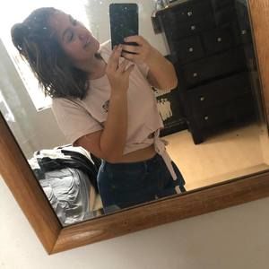 Meet your Posher, Fernanda